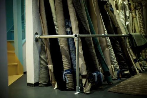 Interclamp racking solution for a shop